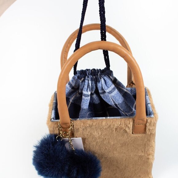 Violet & Brooks Nellie Faux Fur Box Purse - New! - Picture 7 of 12